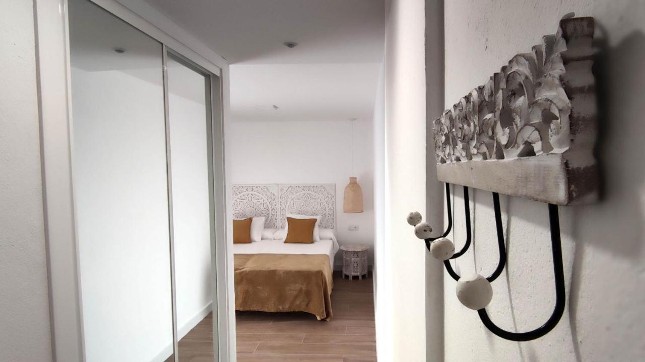La Posada De Lola - Adults Only Hotel Bolonia Kültér fotó